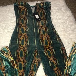 Size S/M one piece women’s Jumpsuit New